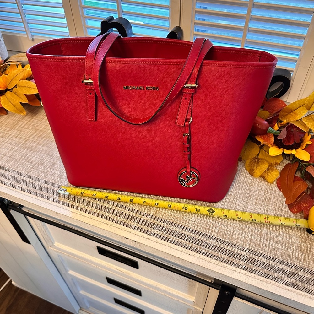 Michael Kors Vibrant Red Tote - Picture 6 of 9